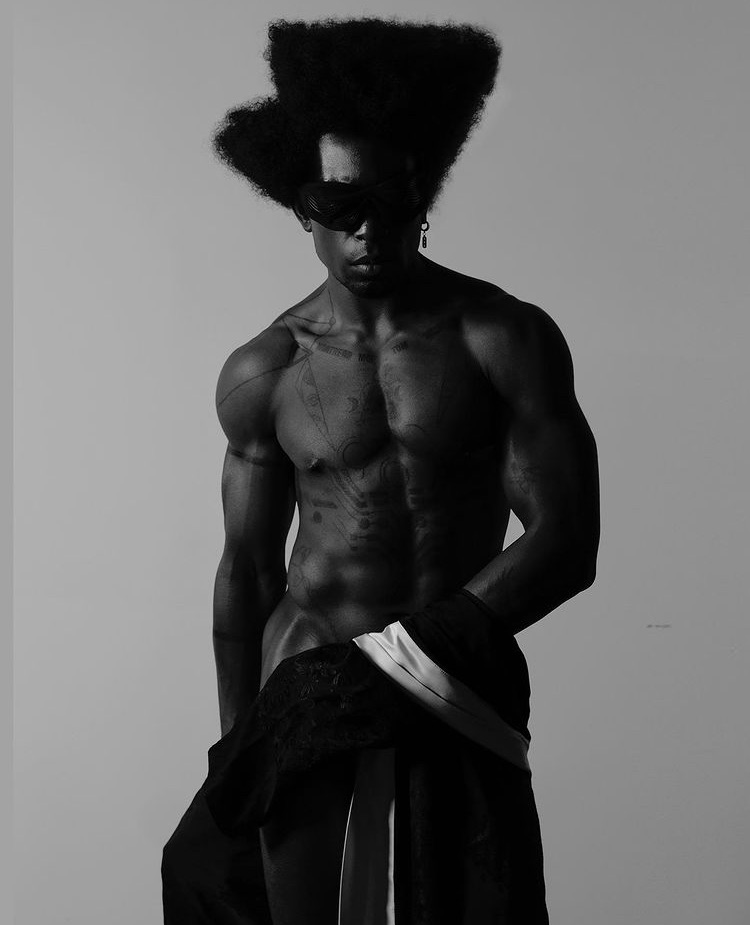 ICONIC PIMP