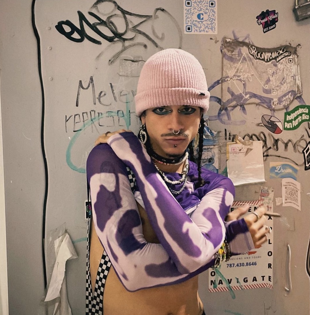 GRAFFITI QUEER