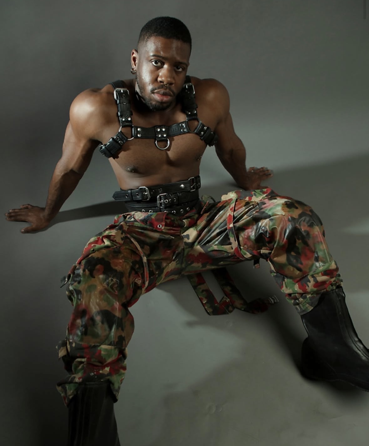 ONYX ARES